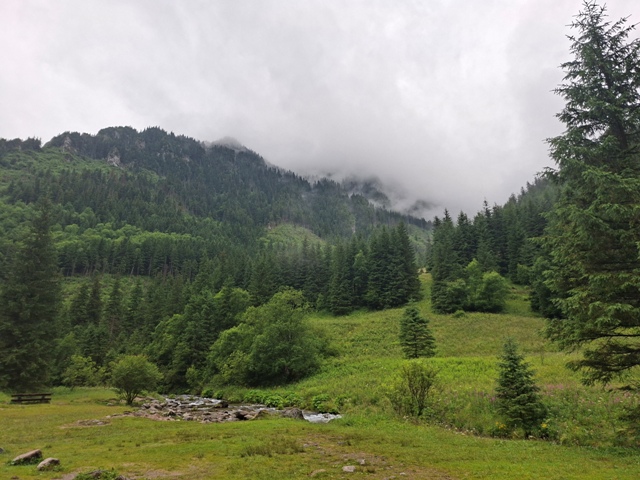 stale zmienne i zacmienia